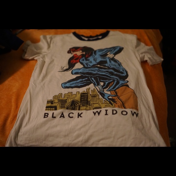 Black Widow Marvel T Shirt - Picture 2 of 4